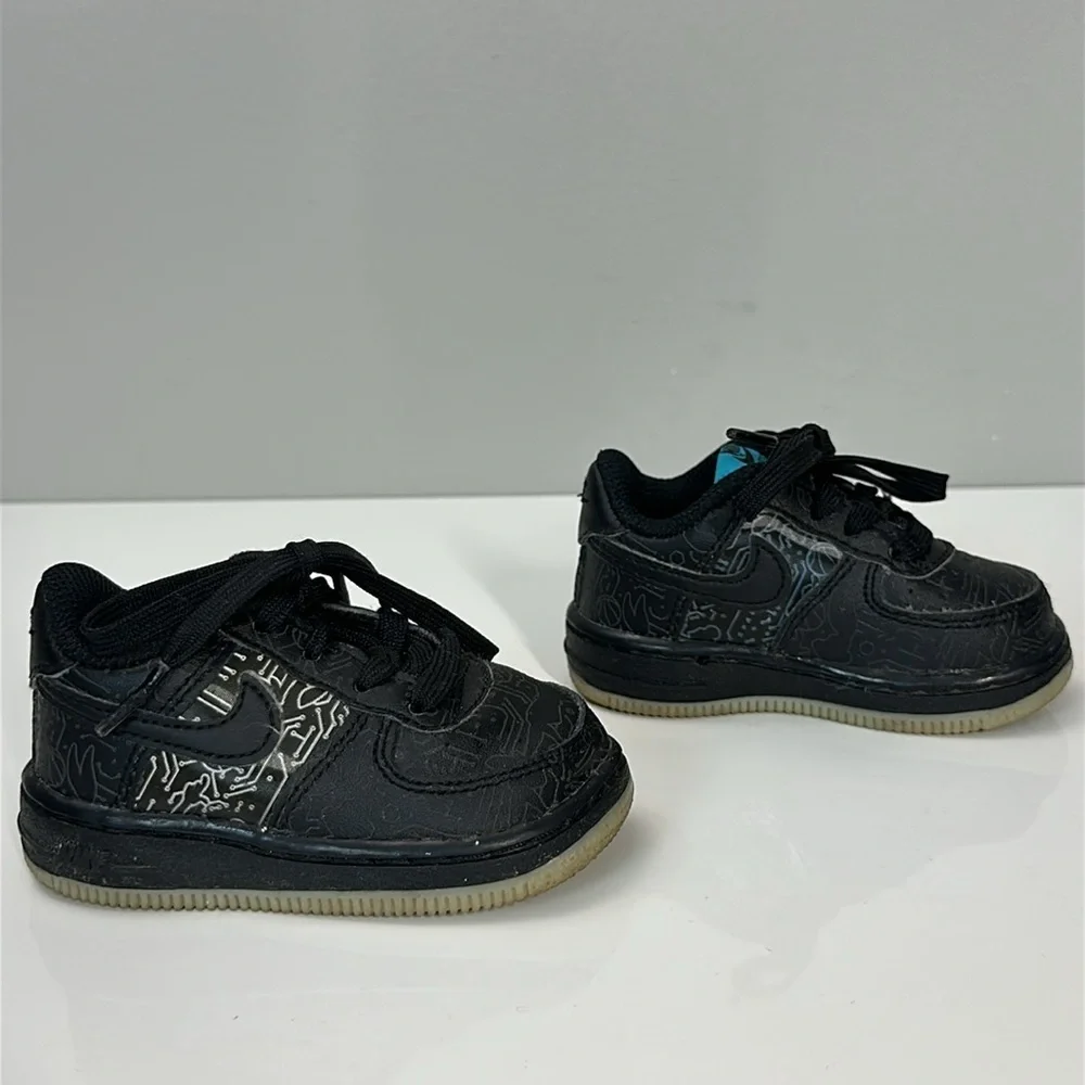Nike Space‎ Jam Air Force 1 Sneakers Size 4C